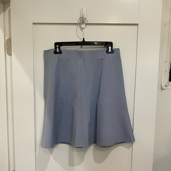 Loft skirt - Picture 1 of 2